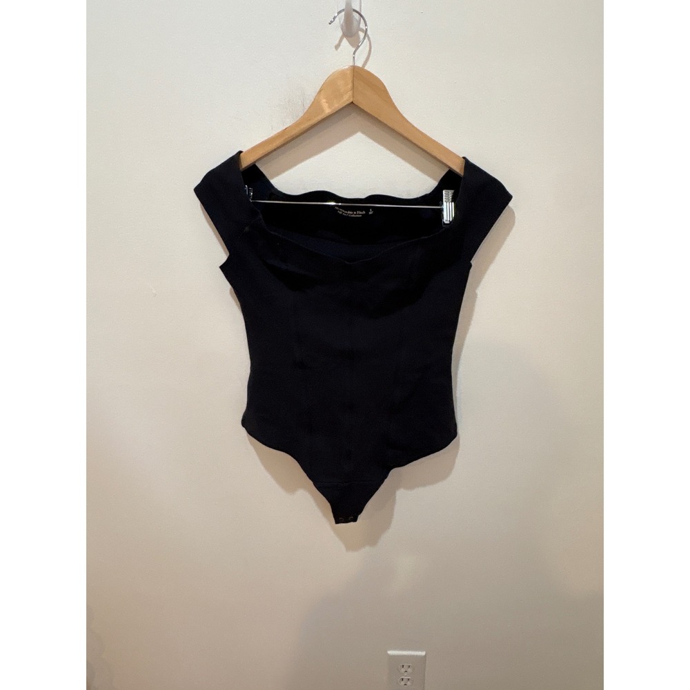 Abercrombie & Fitch Soft A&F Black Off-The-Shoulder Bodysuit Size S Cap Sleeve